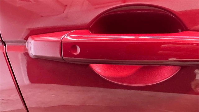 Used 2019 Land Rover Discovery Sport HSE image 12