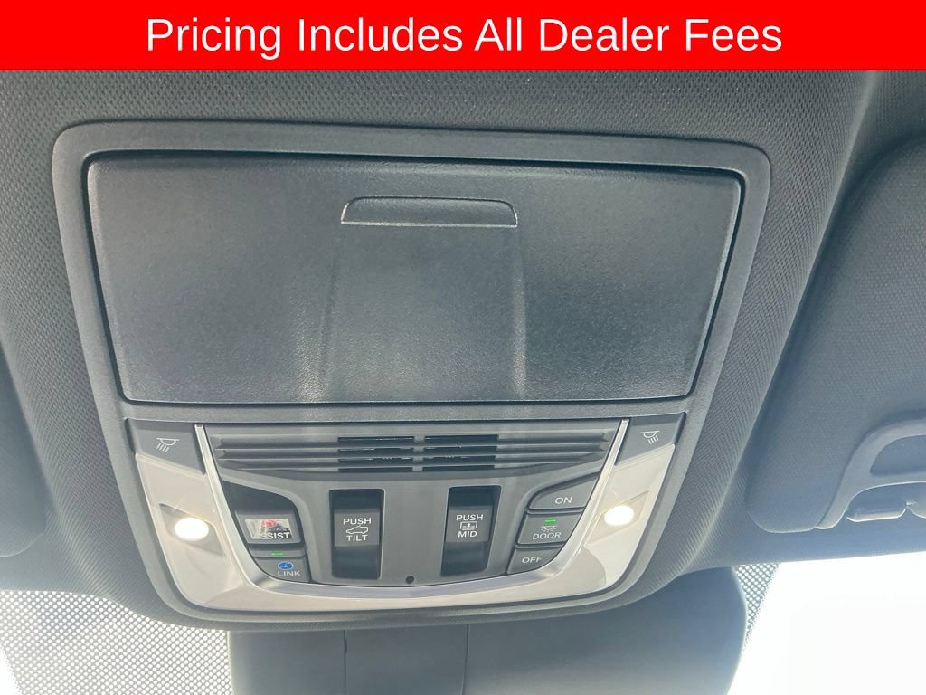 Used 2025 Acura RDX A-Spec AWD/4WD image 17