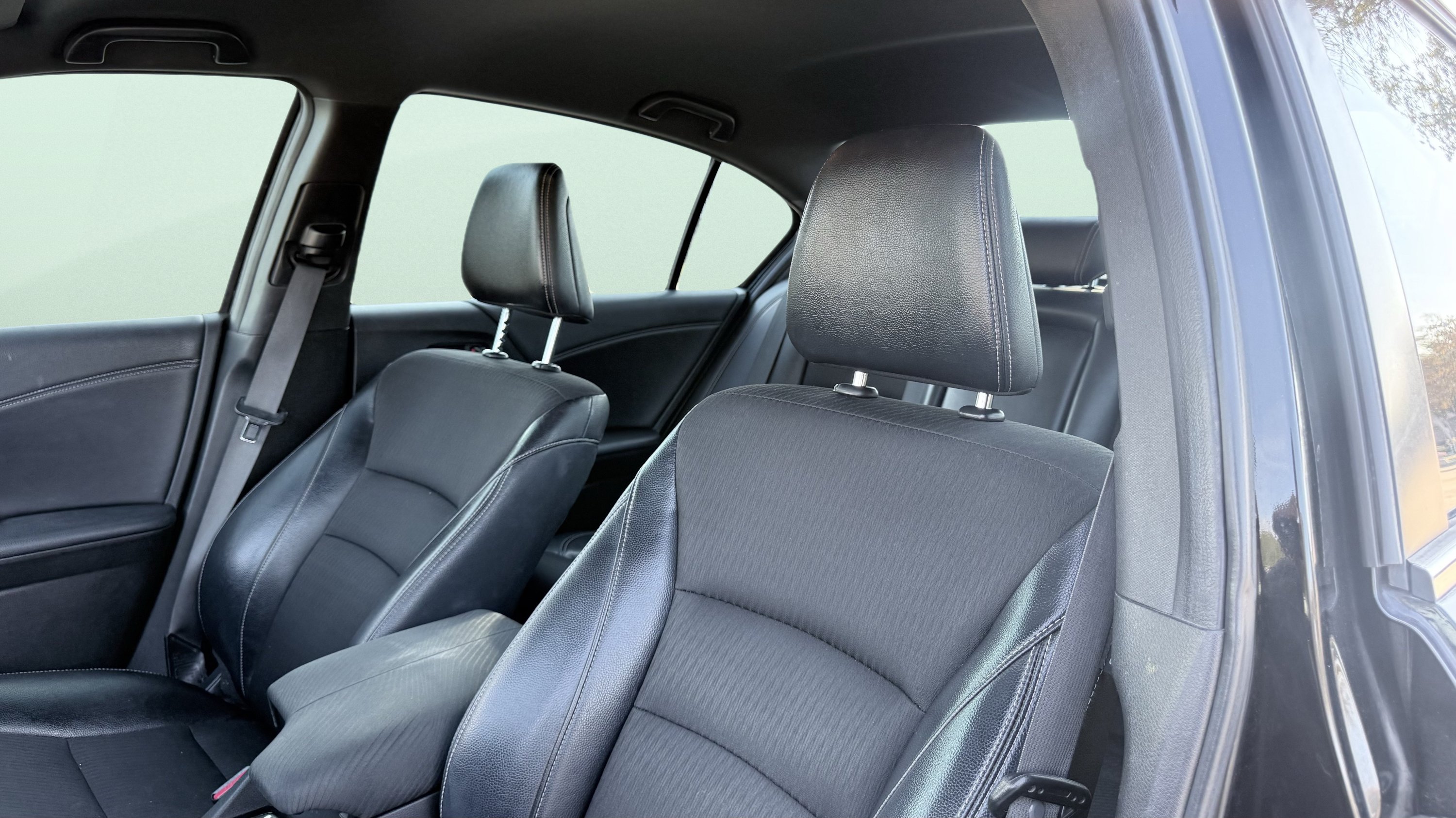 Used 2017 Honda Accord Sport image 23