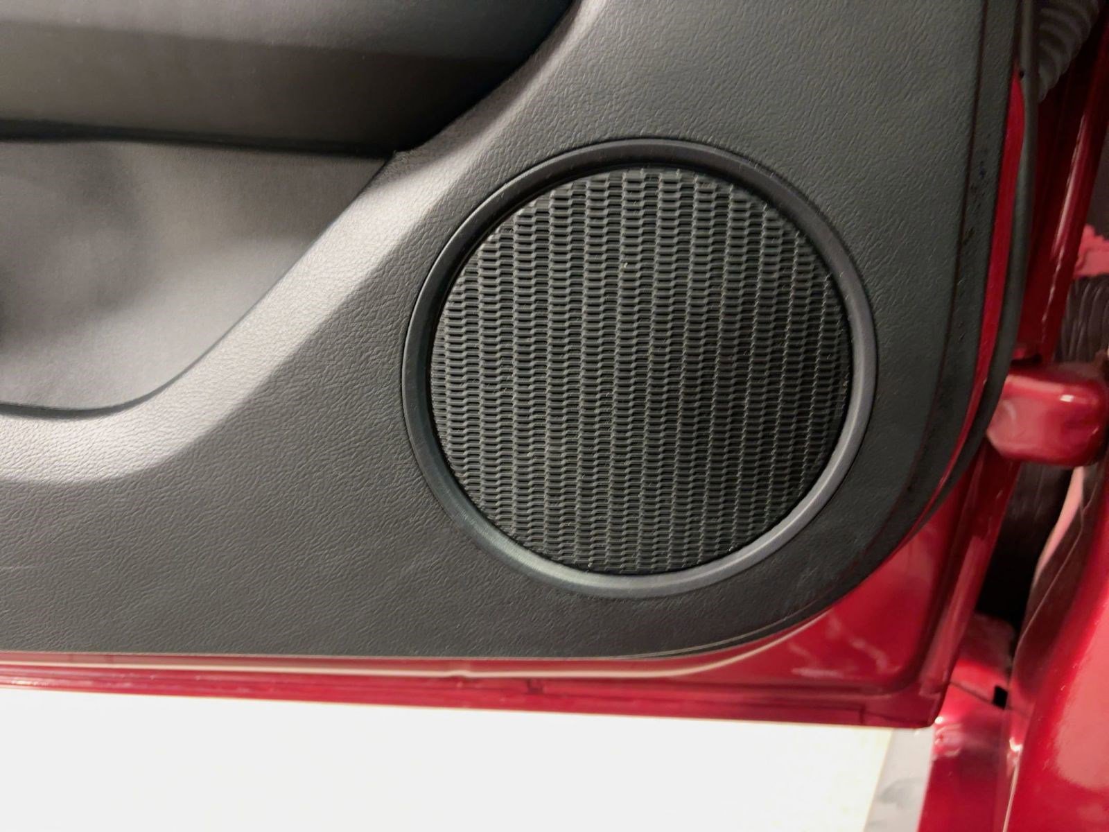 Used 2023 Ford Mustang EcoBoost image 21