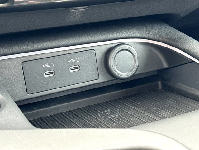 New 2026 Nissan Sentra SR w/ SR Premium Package FWD image 33
