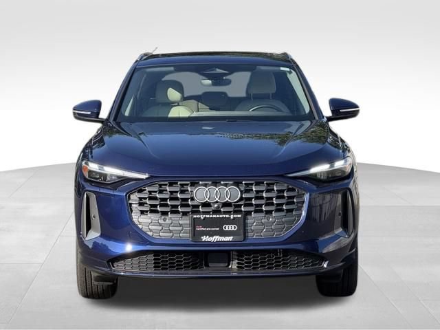 Used 2025 Audi Q5 Premium w/ Convenience Package AWD/4WD image 2