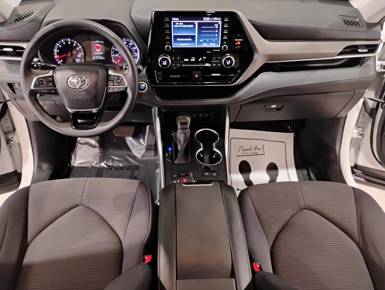 Used 2021 Toyota Highlander L image 51