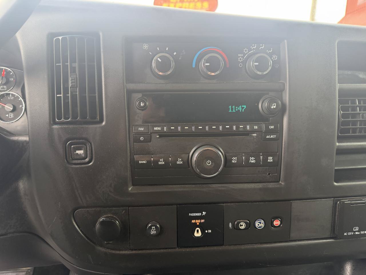 Used 2019 Chevrolet Express 2500 Extended w/ Communications Package RWD image 15