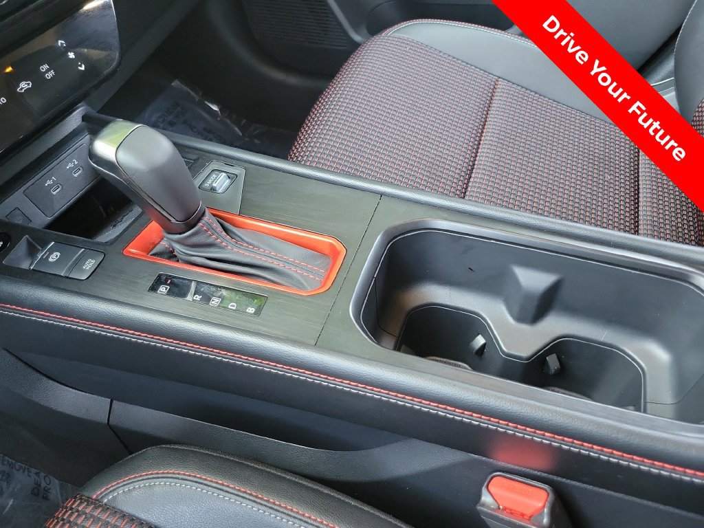 Certified 2026 Nissan Kicks SR FWD image 12