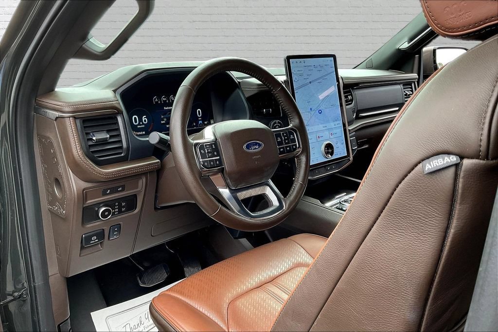 Used 2023 Ford Expedition King Ranch RWD image 16