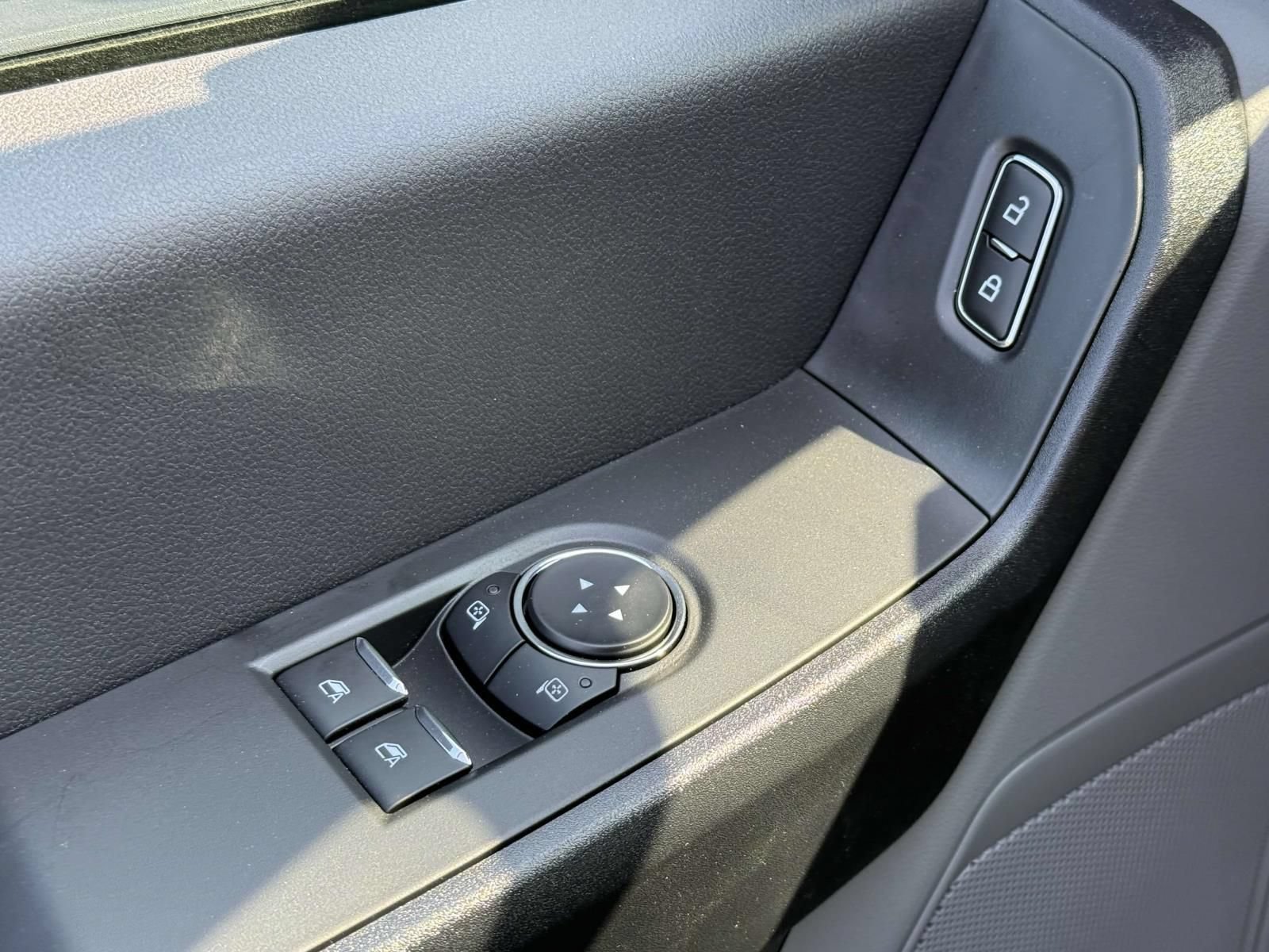 New 2024 Ford F550 4x4 Regular Cab Super Duty image 18