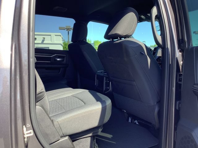 New 2026 RAM 2500 Big Horn AWD/4WD image 34