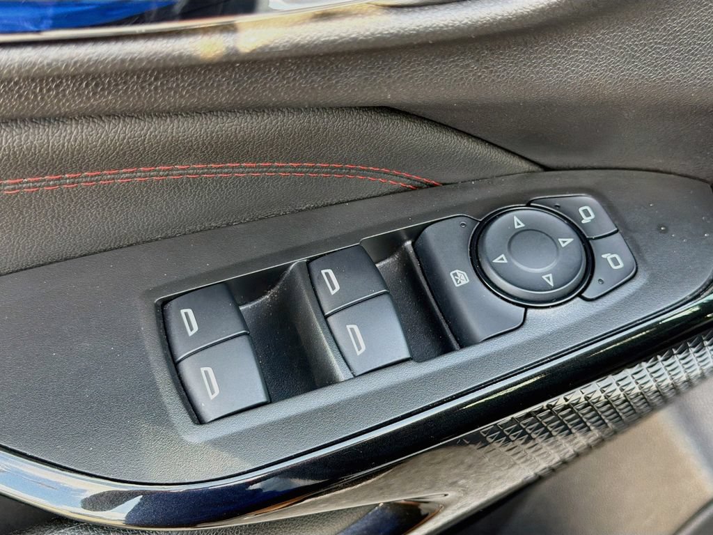 Used 2024 Chevrolet Trax RS w/ Driver Confidence Package FWD image 16