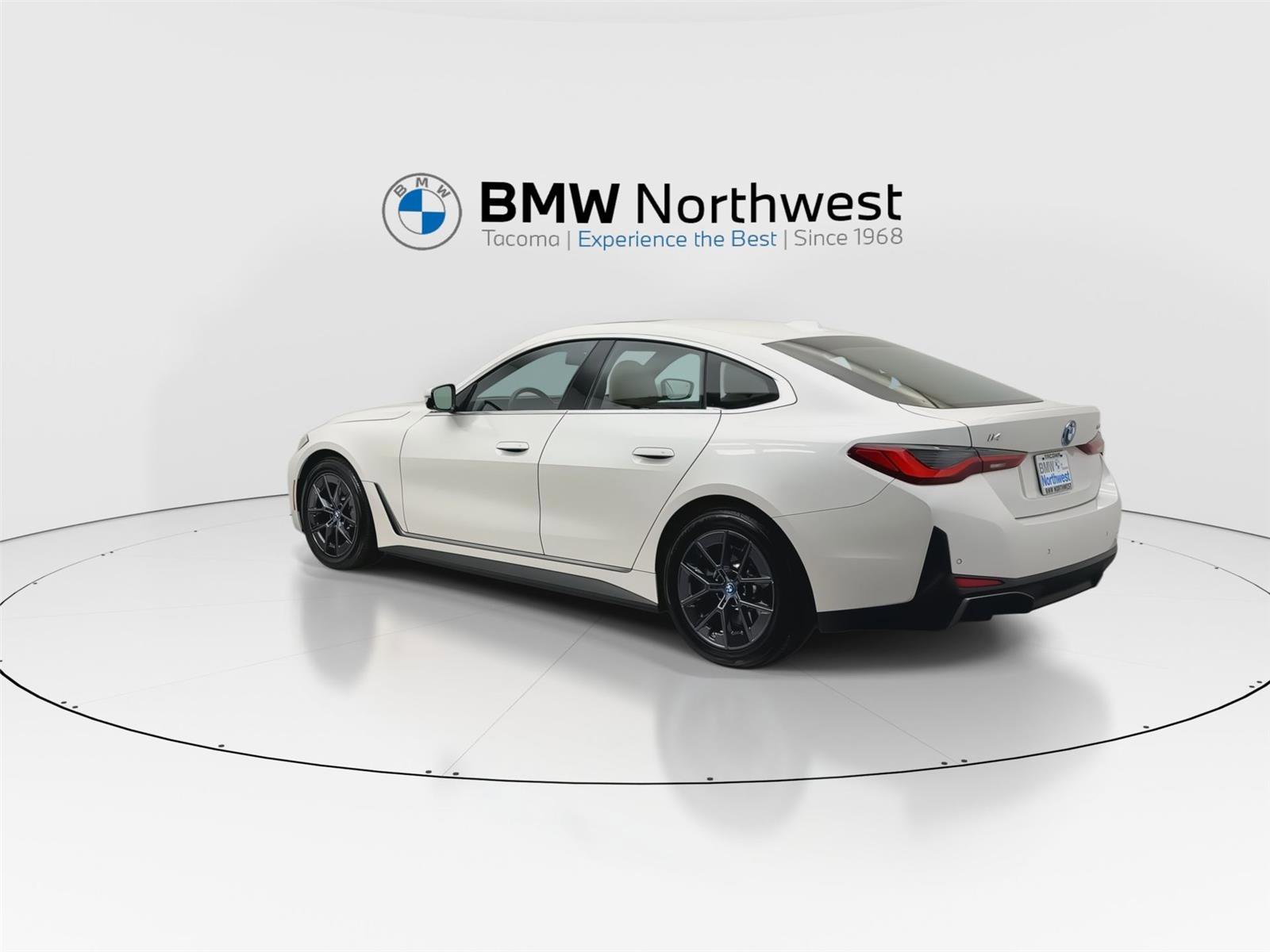 Certified 2023 BMW i4 eDrive40 RWD image 12