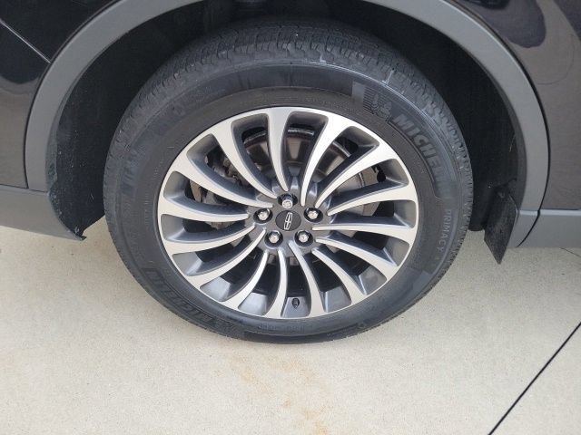 Certified 2024 Lincoln Aviator Reserve w/ Elements Package Plus AWD/4WD image 18