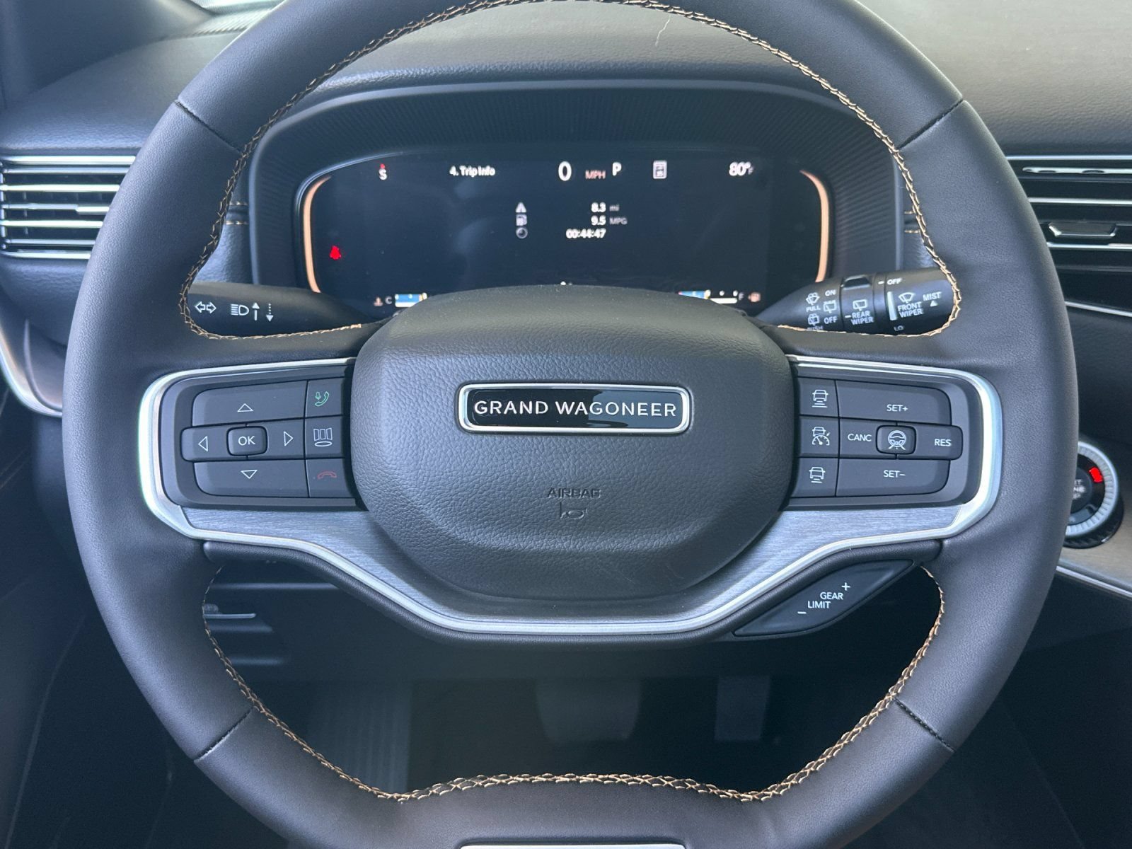 New 2026 Jeep Grand Wagoneer 4WD image 25