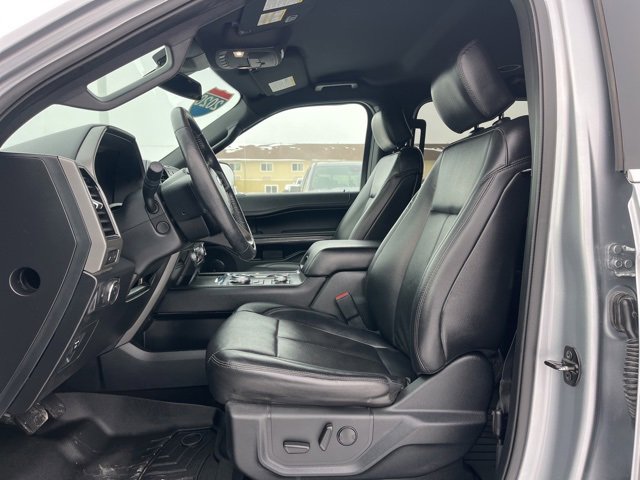 Used 2020 Ford Expedition Max XLT w/ Equipment Group 202A image 13