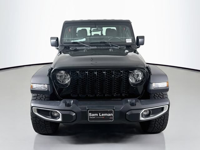 Used 2023 Jeep Gladiator Sport AWD/4WD image 2