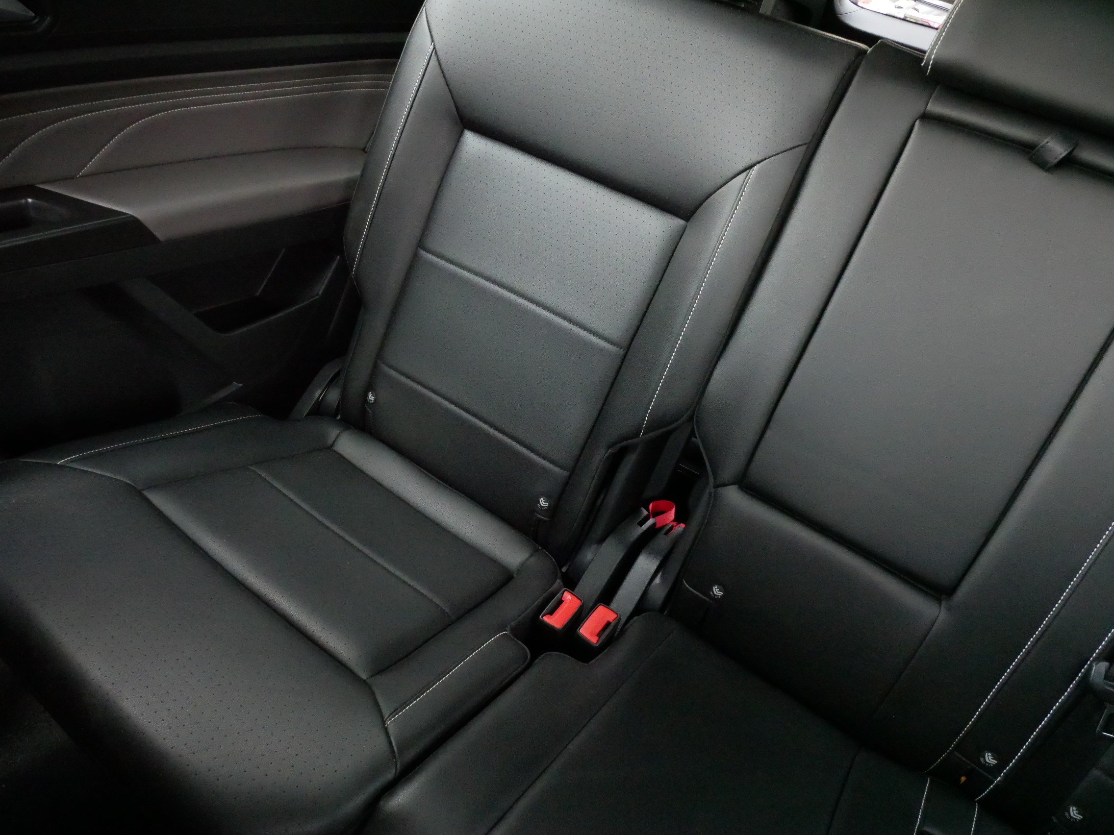 Certified 2023 Volkswagen Atlas SEL AWD/4WD image 12