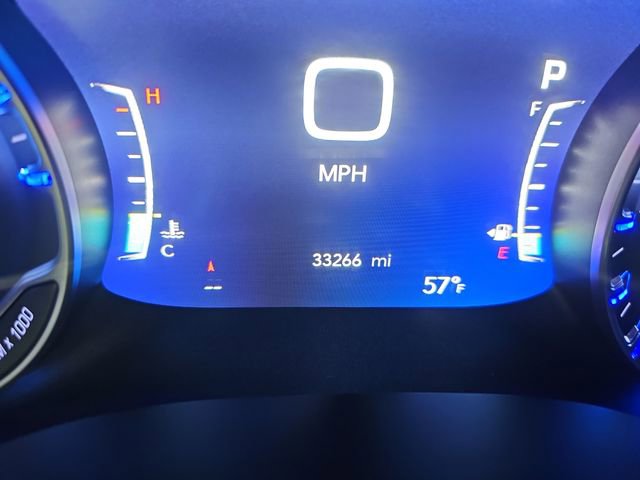 Used 2024 Chrysler Pacifica Limited FWD image 16