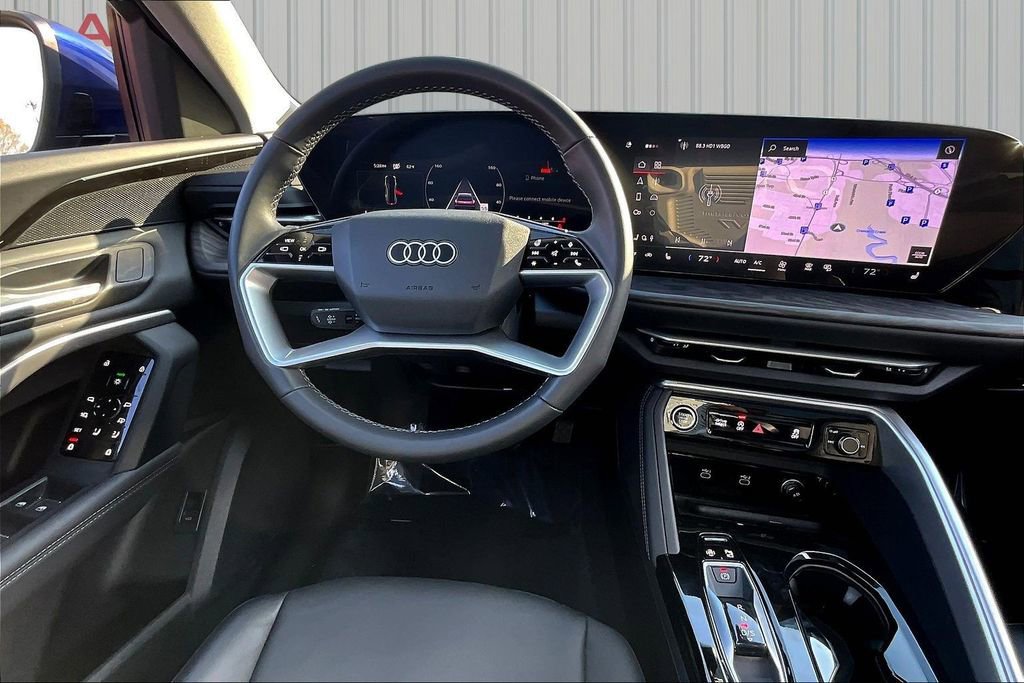 Used 2025 Audi Q5 Premium w/ Convenience Package image 8