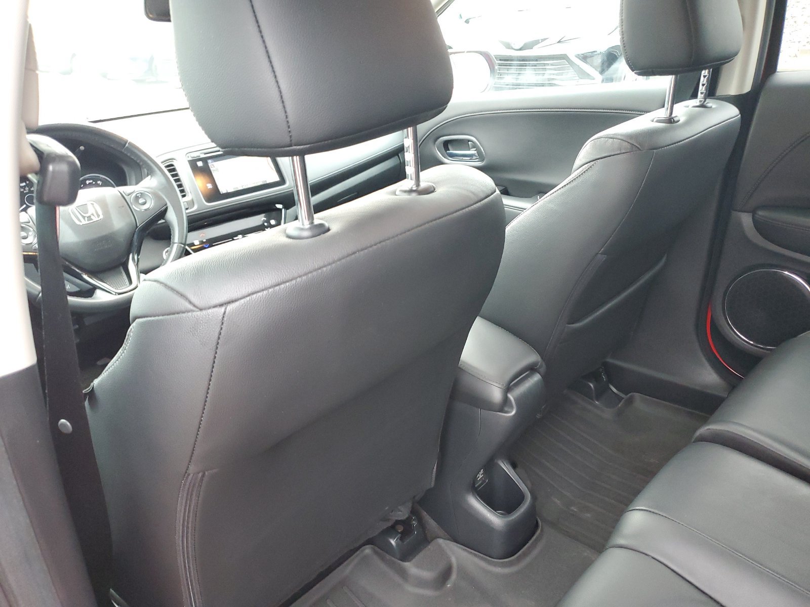 Used 2016 Honda HR-V EX-L image 14