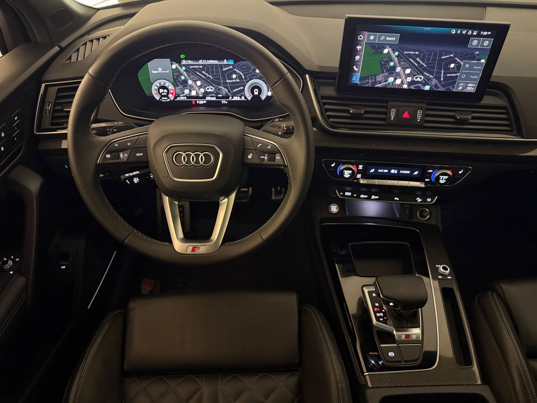 Used 2024 Audi SQ5 Premium Plus AWD/4WD image 29