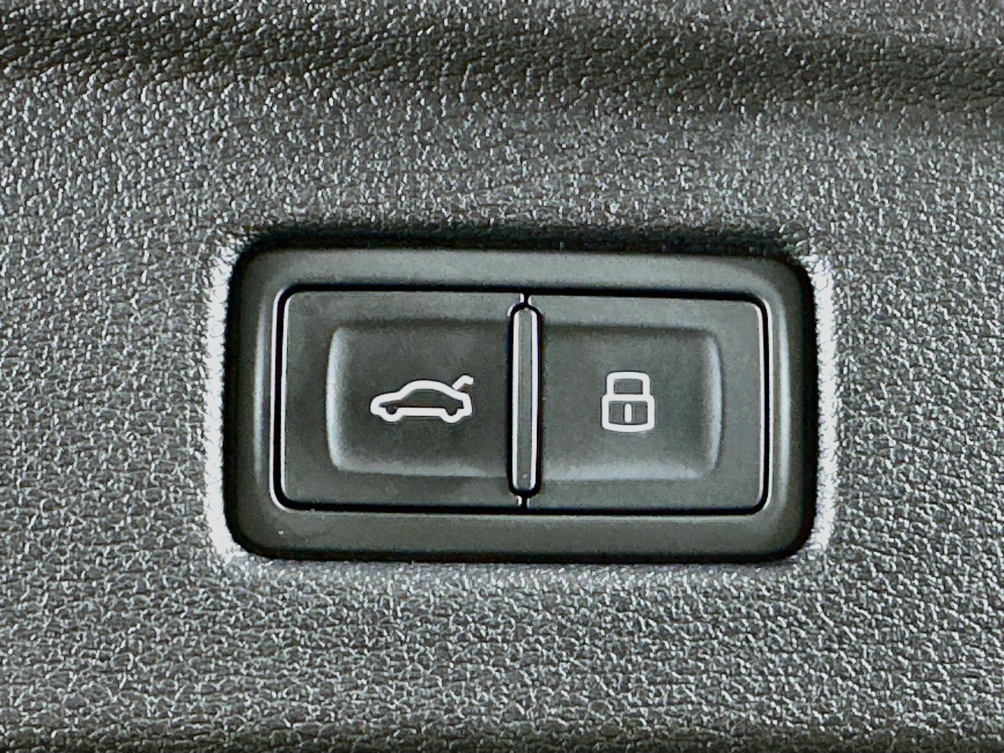 Used 2025 Audi A5 2.0T Premium Plus AWD/4WD image 30