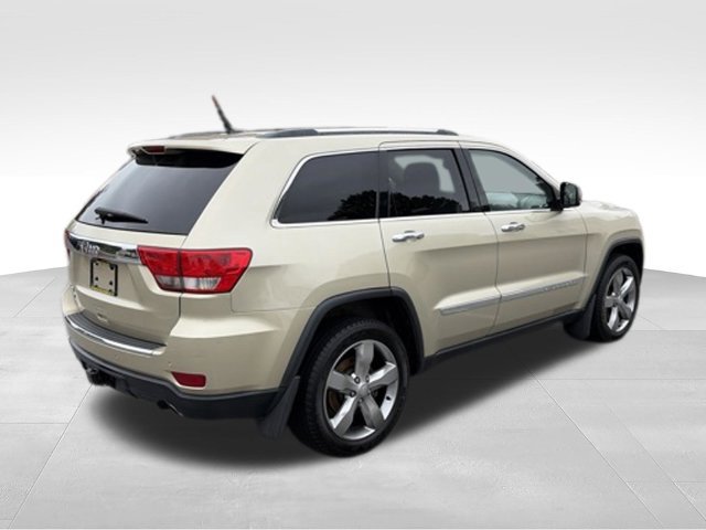 Used 2011 Jeep Grand Cherokee Overland AWD/4WD image 31