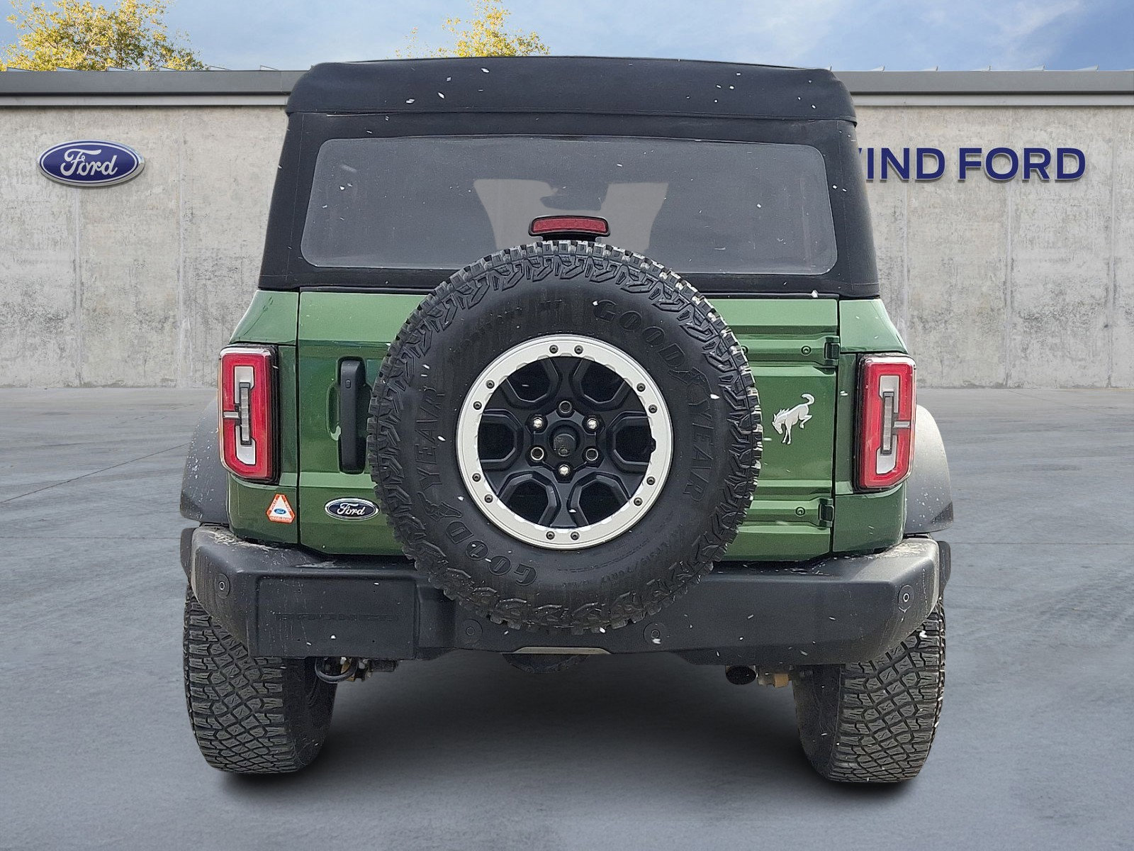 Certified 2023 Ford Bronco Big Bend w/ Sasquatch Package image 5