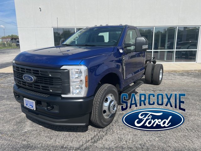 New 2026 Ford F350 XL