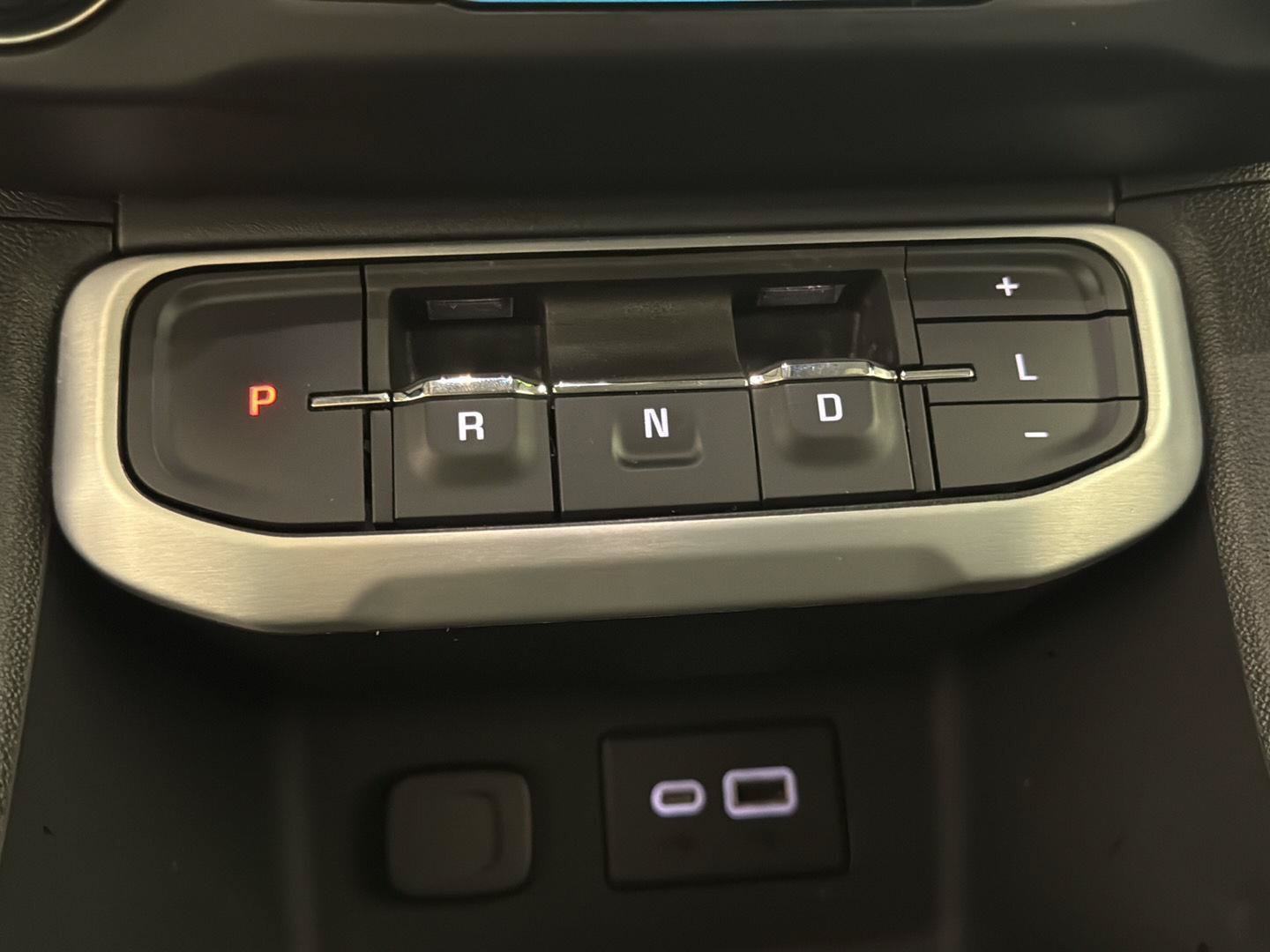 Certified 2021 GMC Acadia SLE w/ Elevation Edition FWD image 21