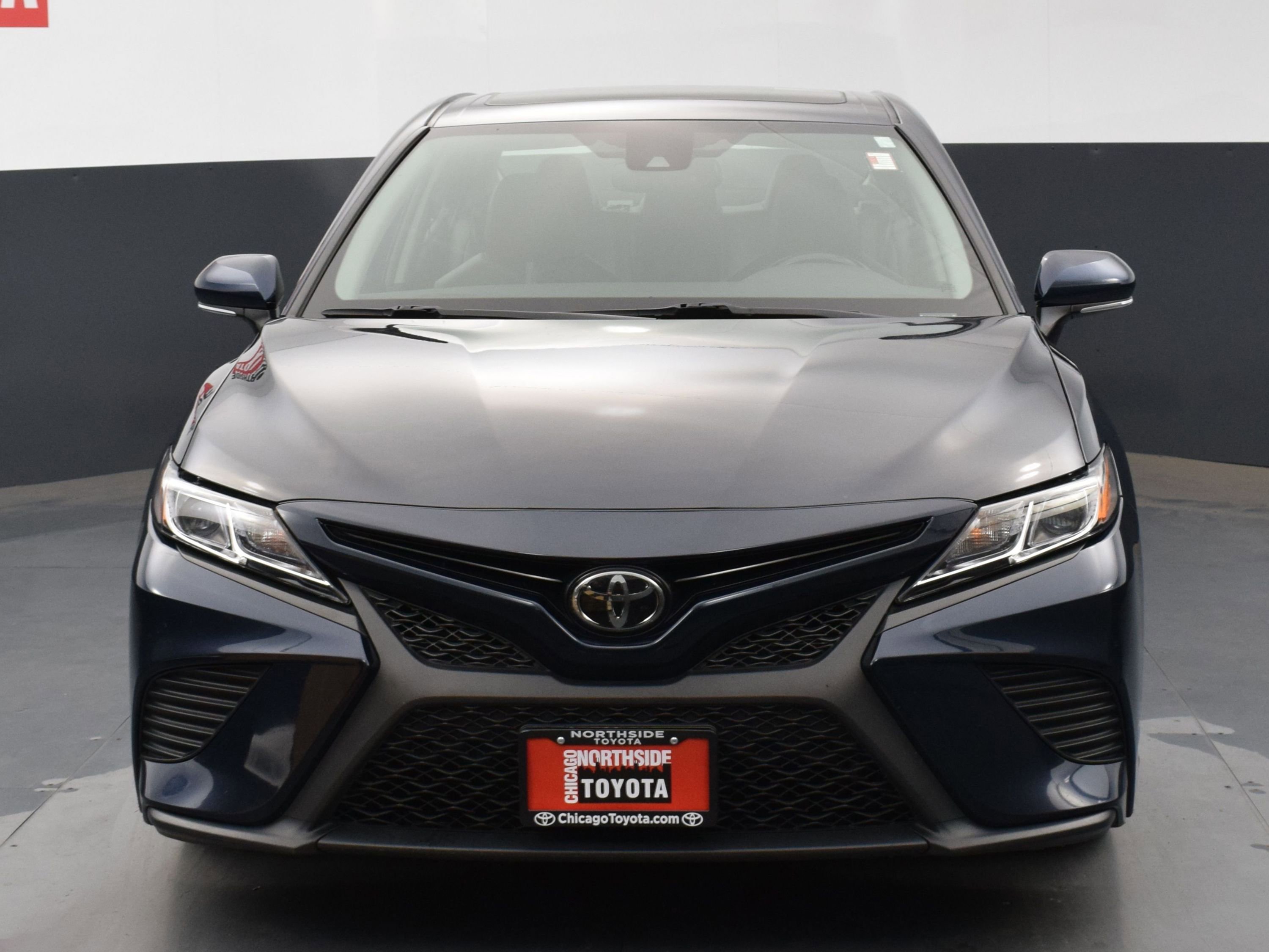 Used 2019 Toyota Camry SE image 7