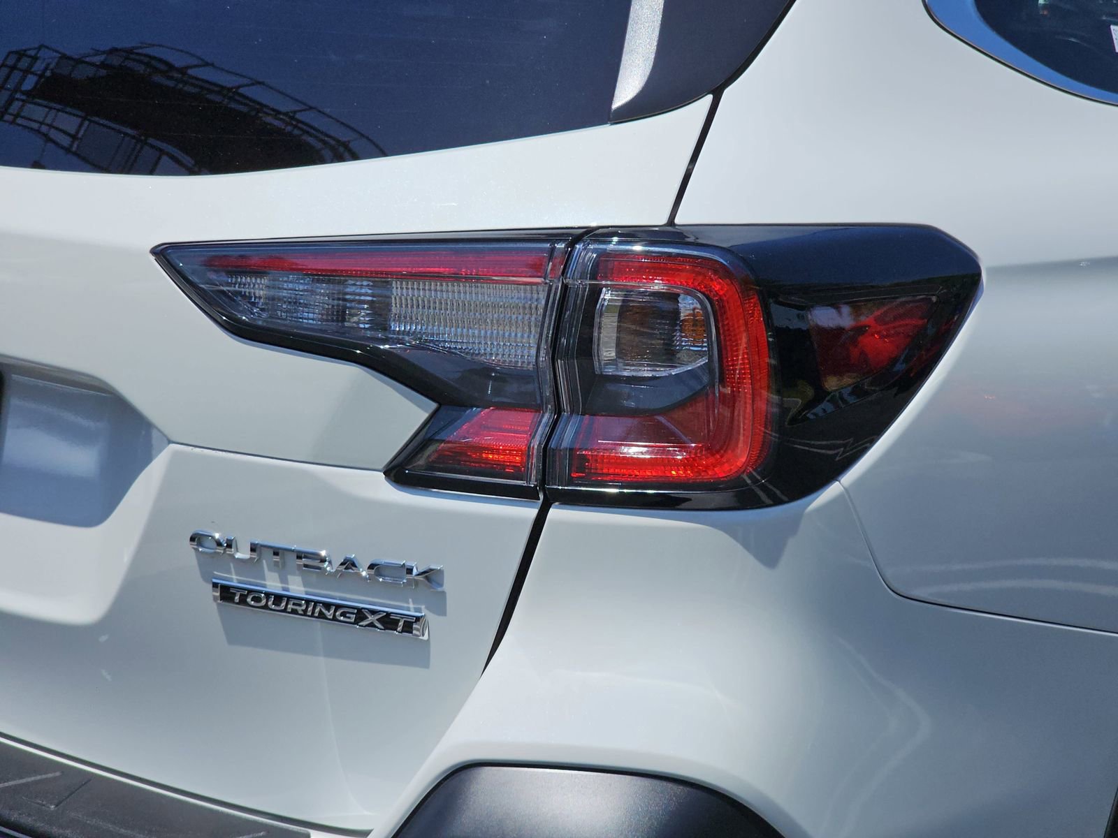 Certified 2025 Subaru Outback Touring XT AWD/4WD image 37