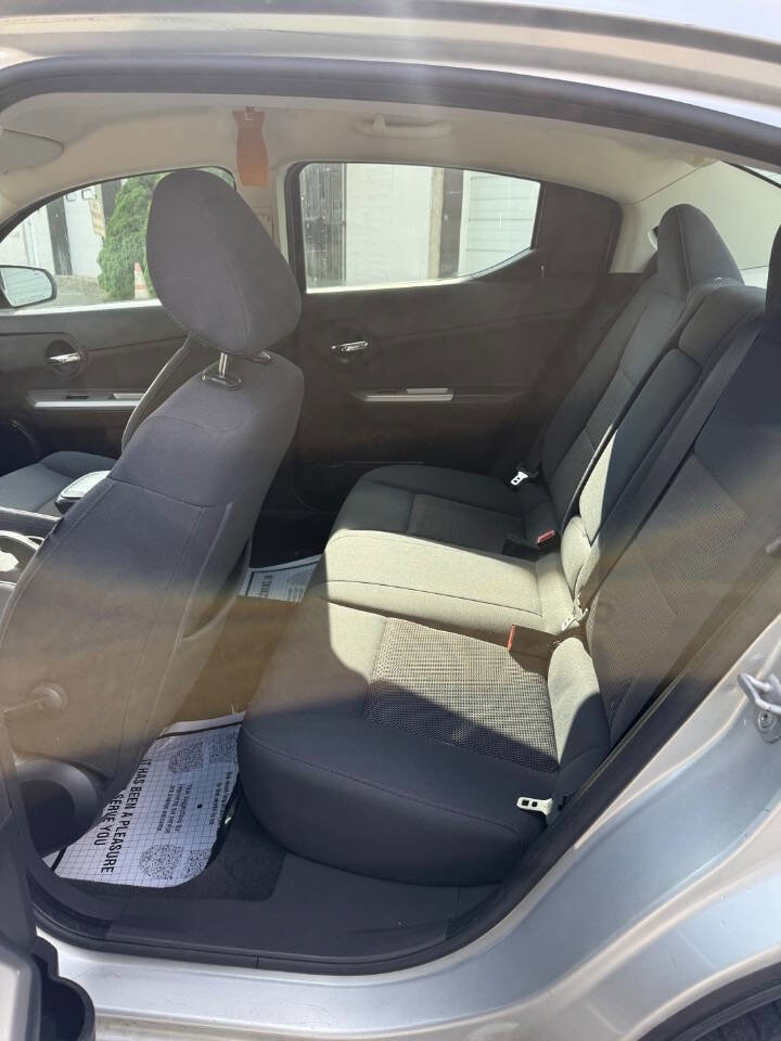 Used 2009 Dodge Avenger R/T FWD image 9