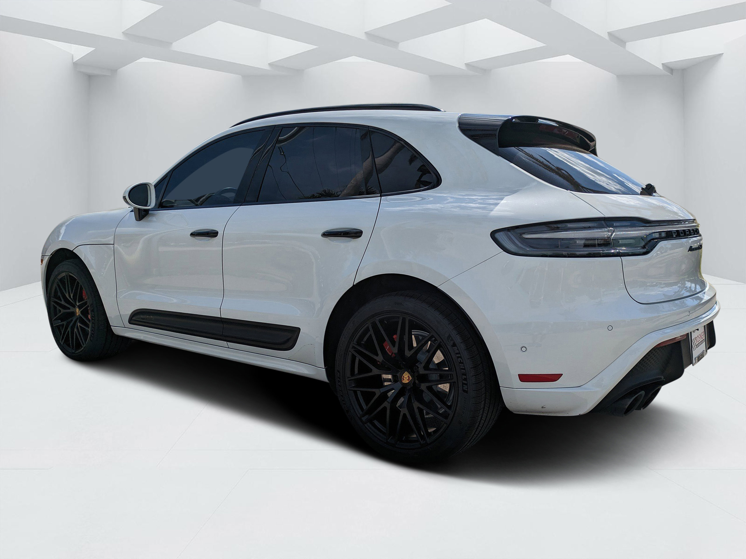 Used 2022 Porsche Macan GTS image 5
