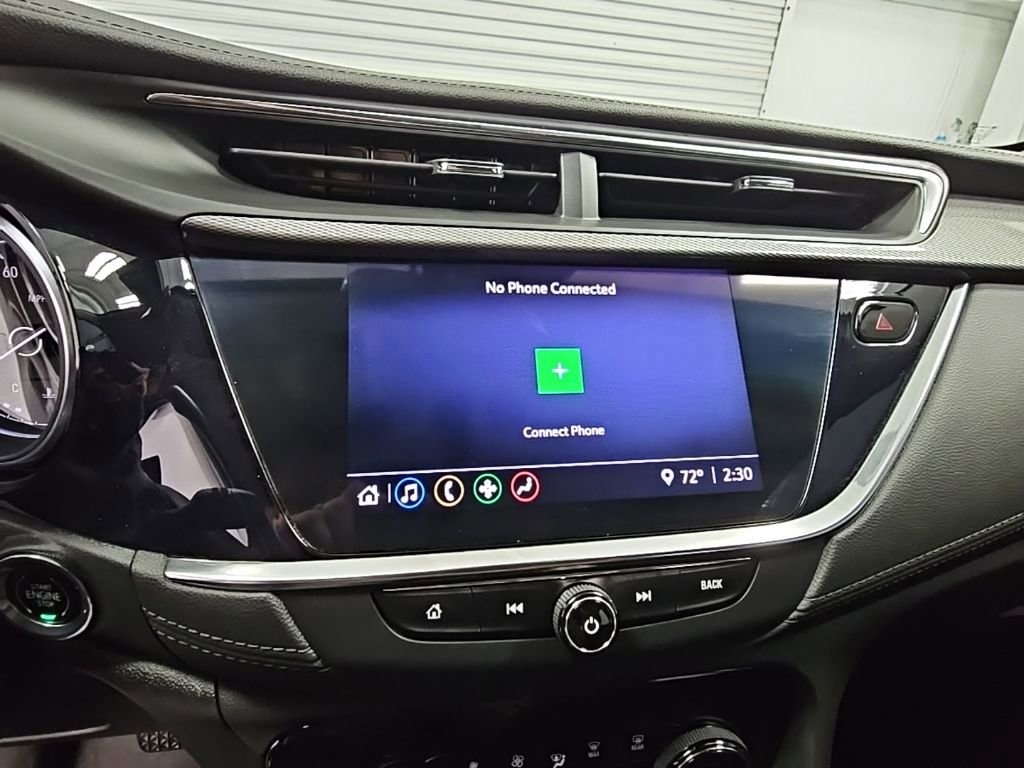 Used 2022 Buick Encore GX Essence w/ Experience Buick Package image 16