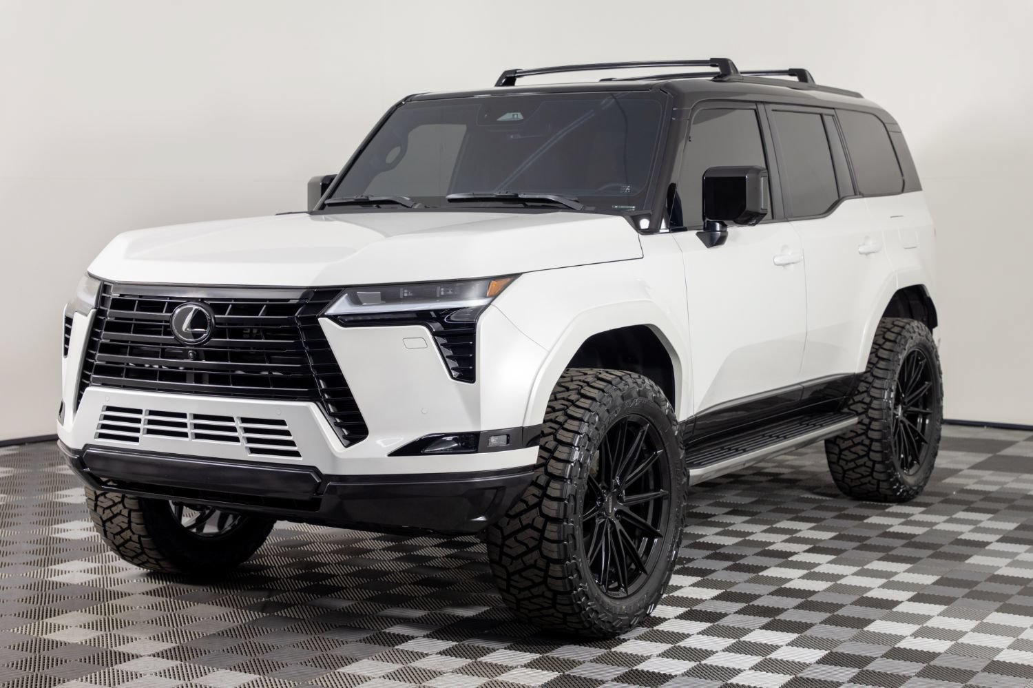 Used 2026 Lexus GX 550 w/ Accessory Package (ZB) AWD/4WD image 2