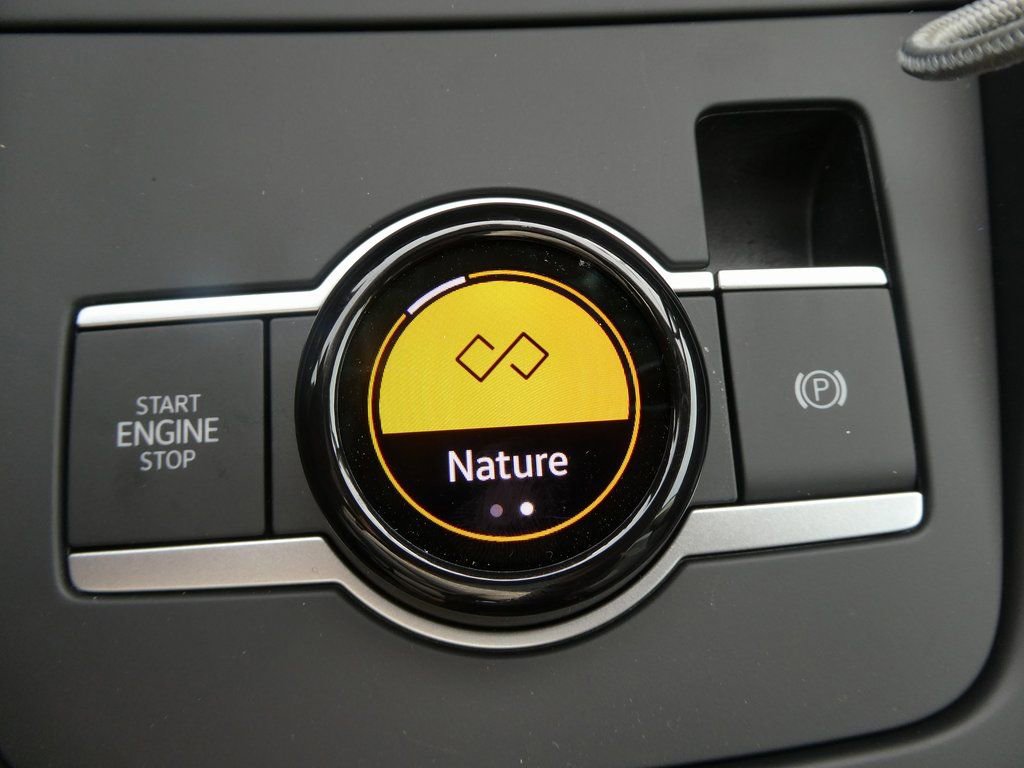 New 2026 Volkswagen Tiguan SE AWD/4WD image 10