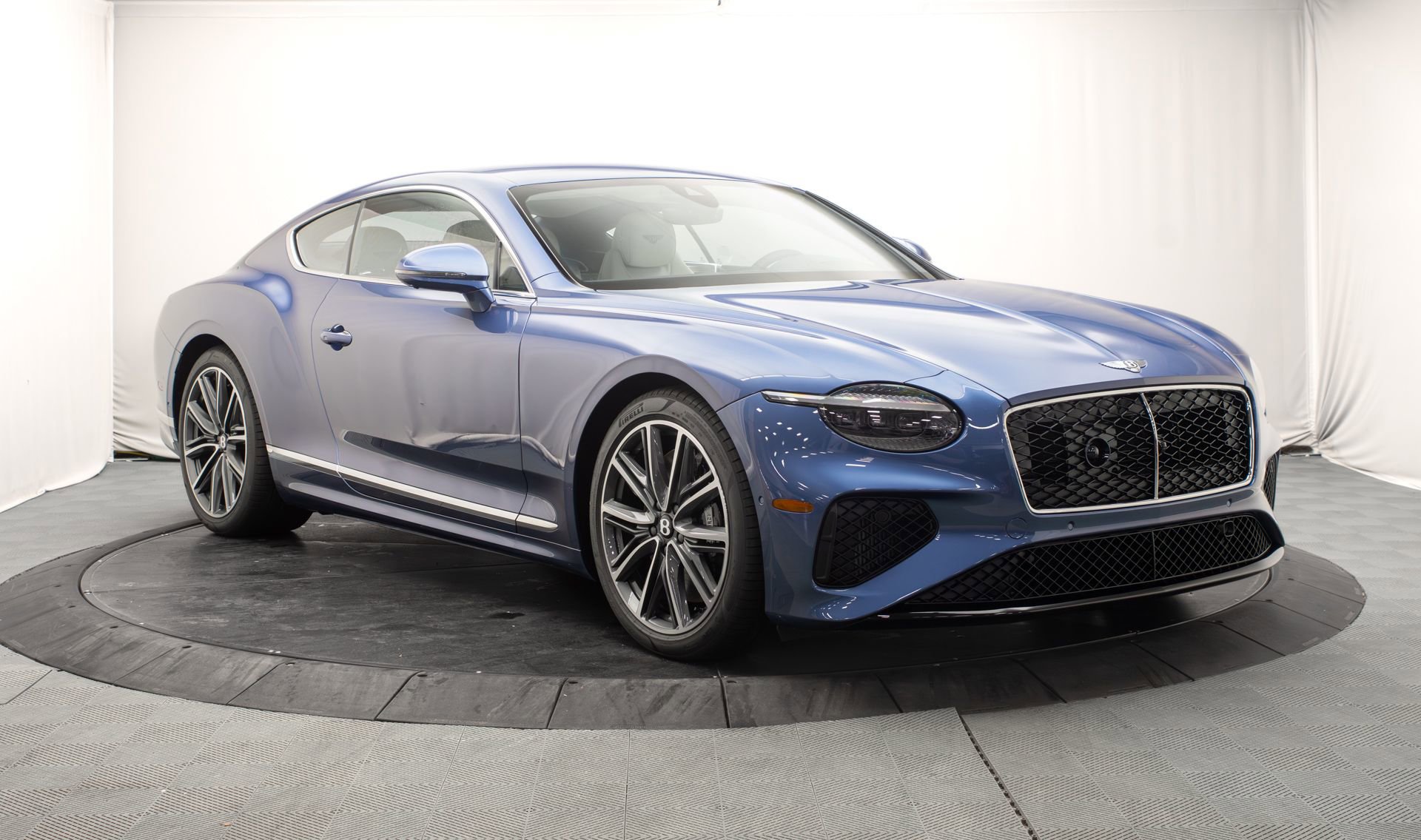 New 2026 Bentley Continental GT AWD/4WD image 8