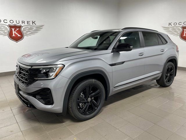 New 2026 Volkswagen Atlas Cross Sport SEL R-Line image 3