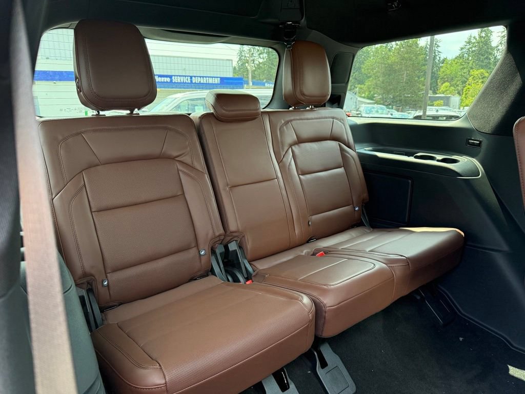 New 2027 Lincoln Navigator Reserve AWD/4WD image 26