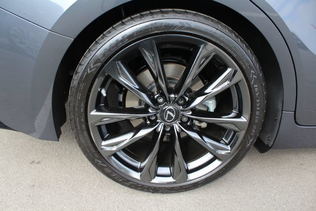 Used 2022 Lexus IS 350 F Sport w/ Accessory Package RWD image 10