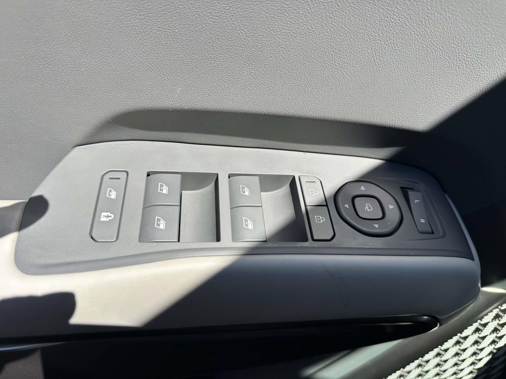Used 2024 Kia EV9 Wind AWD/4WD image 33