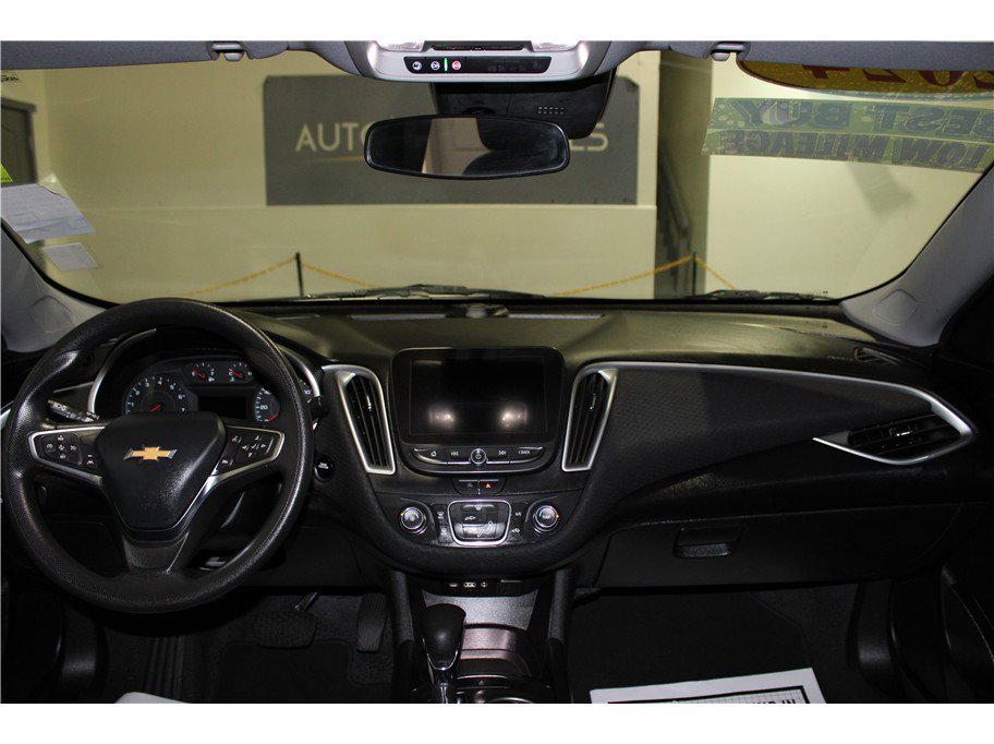 Used 2024 Chevrolet Malibu LS image 14