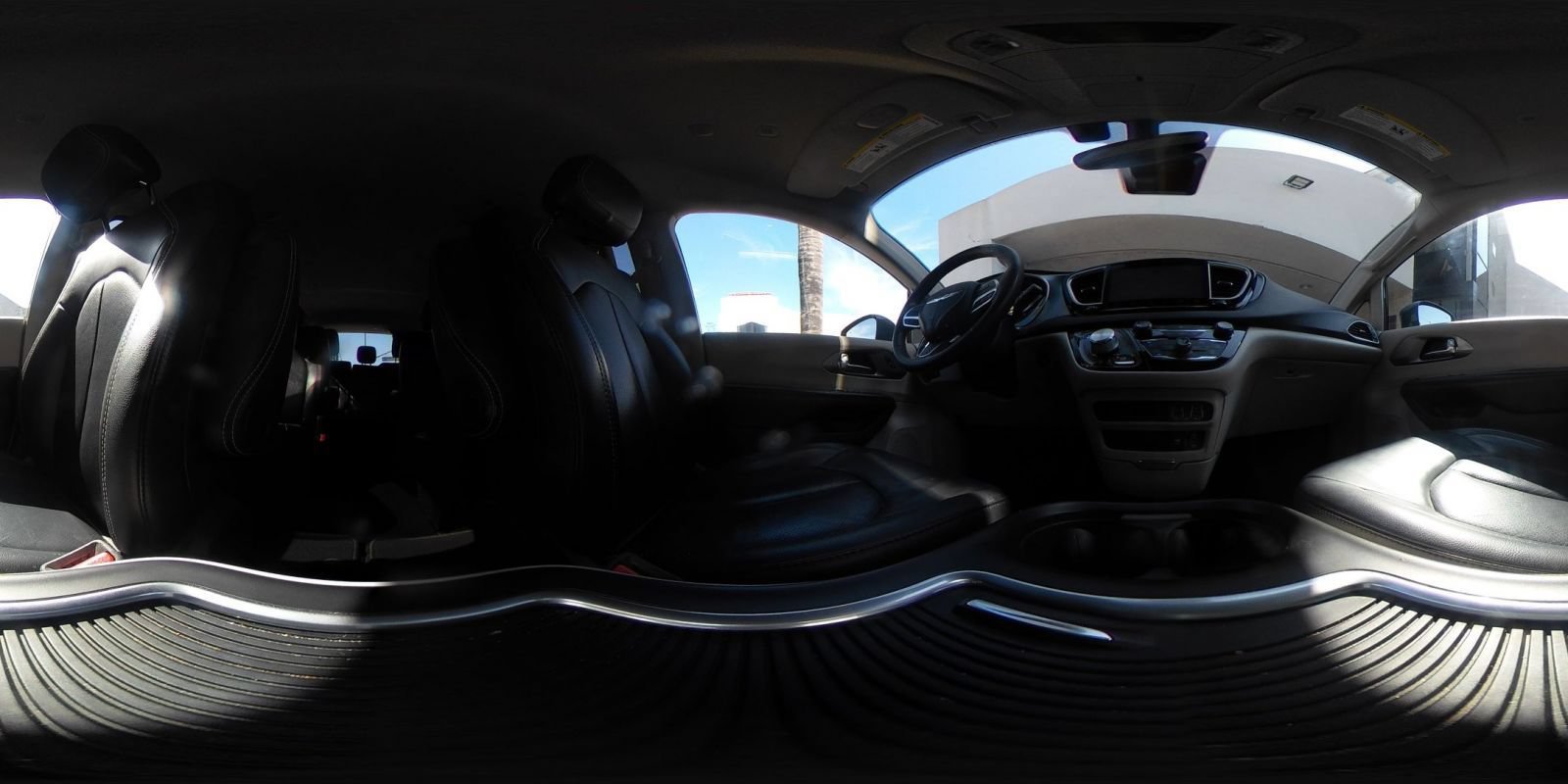 Used 2022 Chrysler Pacifica Touring-L FWD image 40