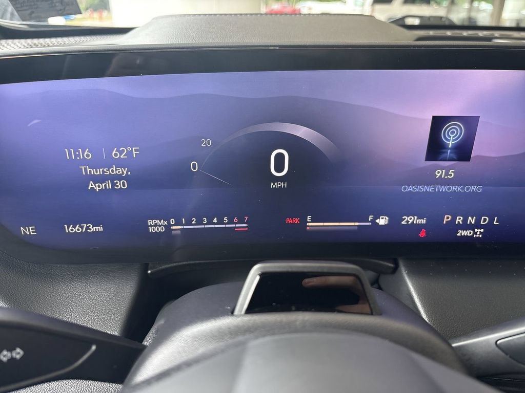 Certified 2025 Buick Enclave Avenir AWD/4WD image 11