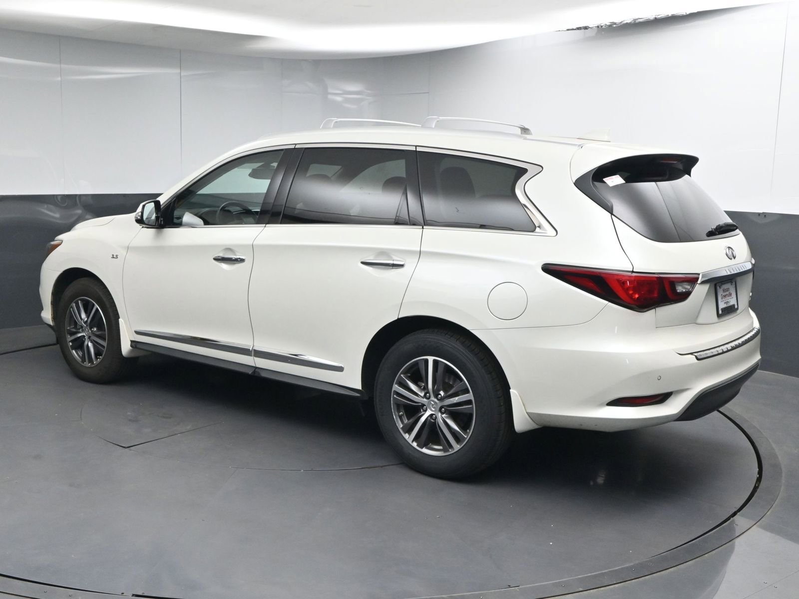 Used 2019 INFINITI QX60 Luxe w/ Essential Package image 5