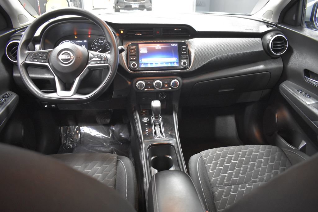 Certified 2023 Nissan Kicks SV image 13