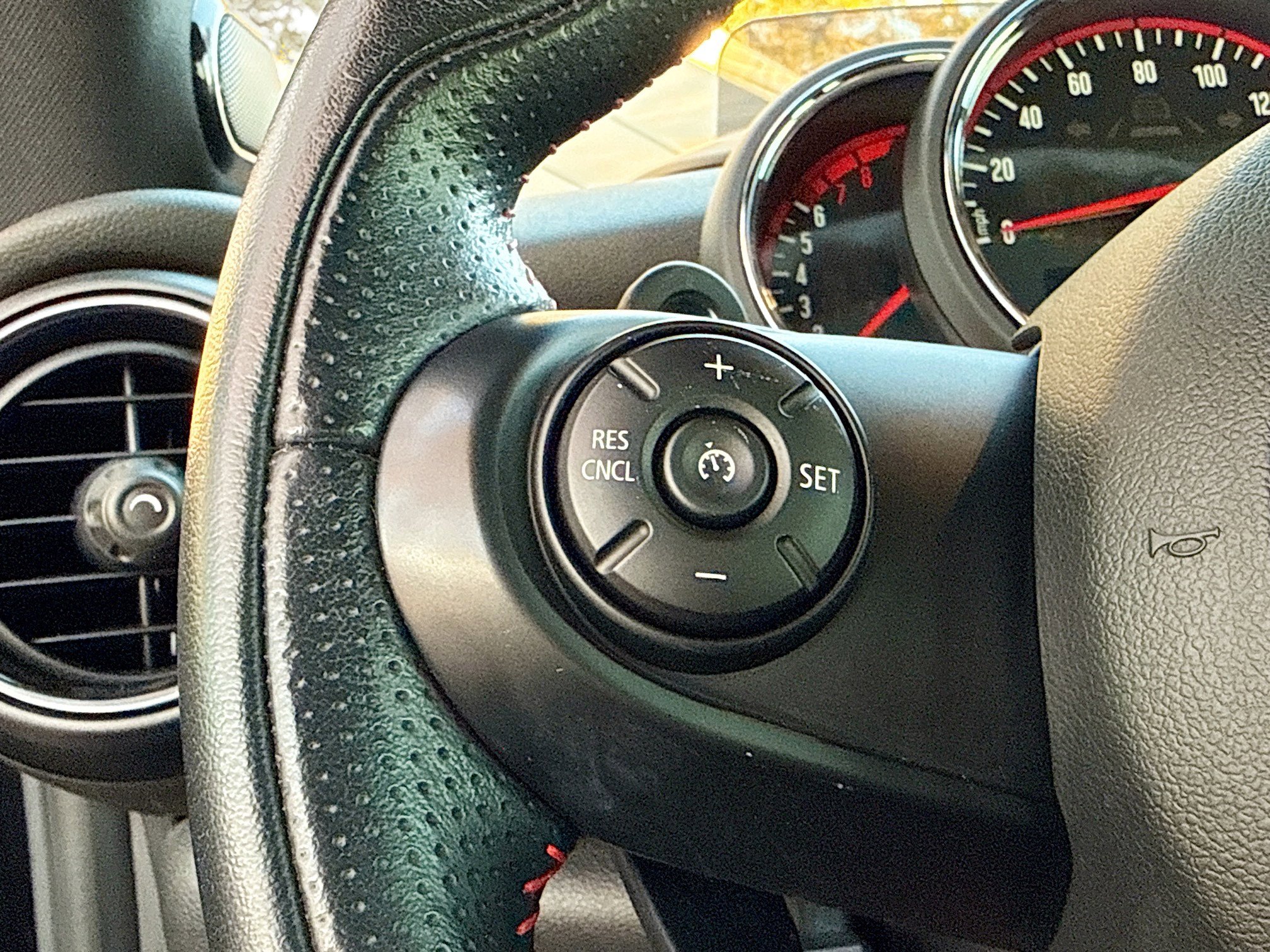 Used 2019 MINI Cooper John Cooper Works w/ Signature Upholstery Package image 36