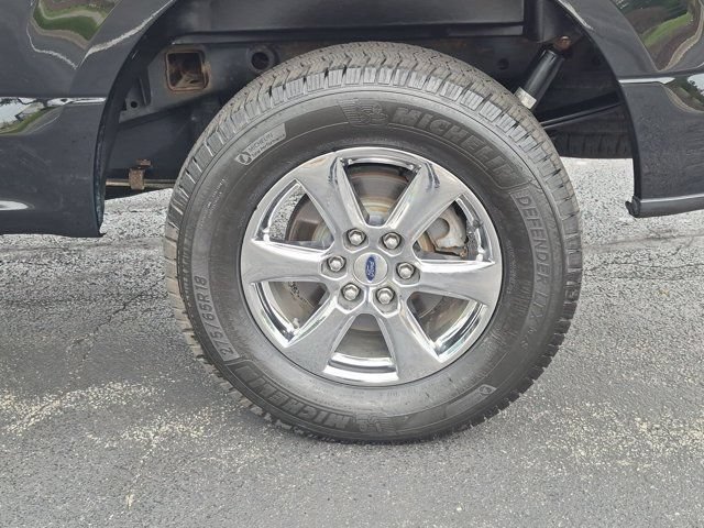 Used 2018 Ford F150 XLT w/ Equipment Group 301A Mid AWD/4WD image 8