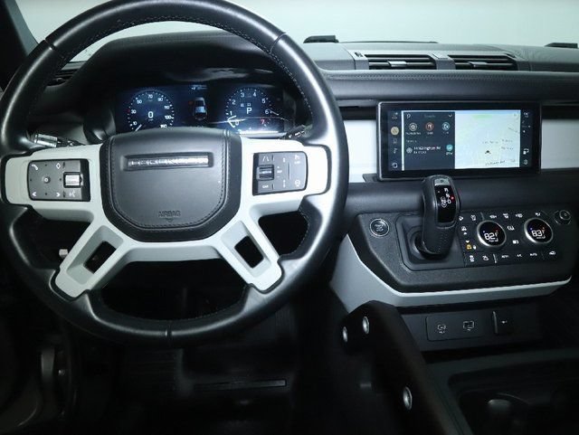 Used 2022 Land Rover Defender 110 X-Dynamic HSE AWD/4WD image 15