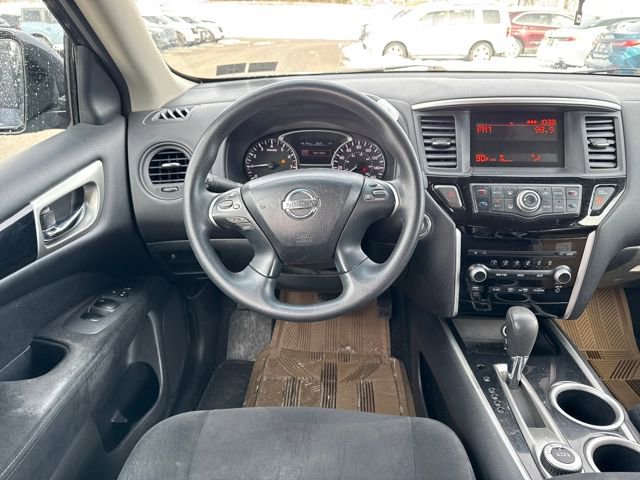 Used 2013 Nissan Pathfinder S image 13