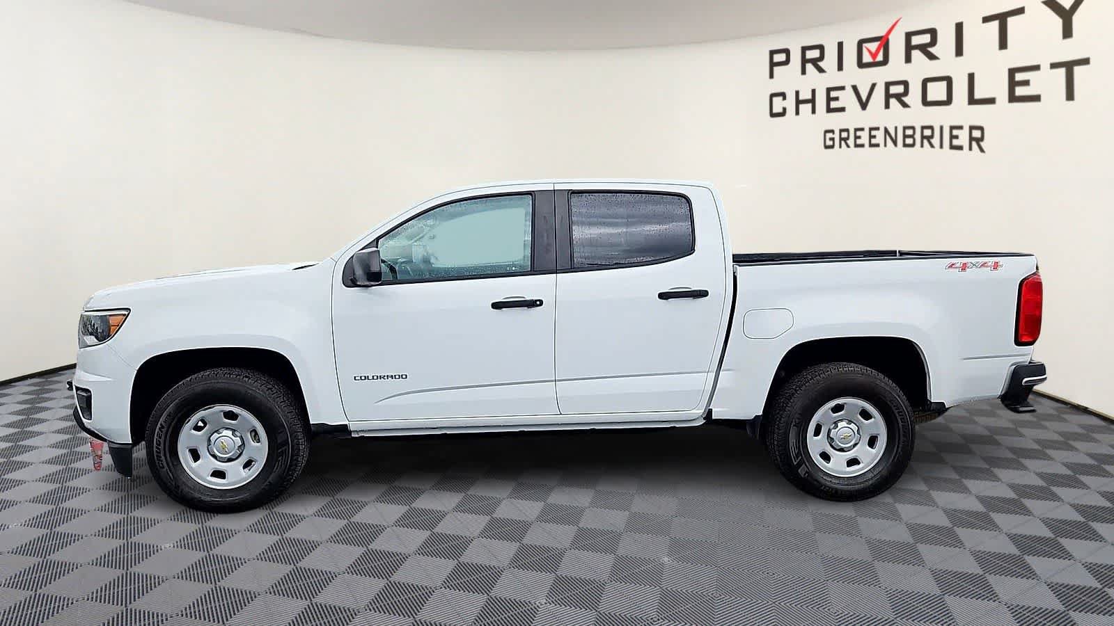 Used 2017 Chevrolet Colorado W/T w/ WT Convenience Package AWD/4WD image 5